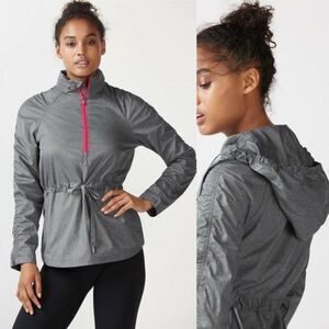 Fabletics Danielle Pullover Grey Pink Hooded Outdoor Water Resistant Jacket M